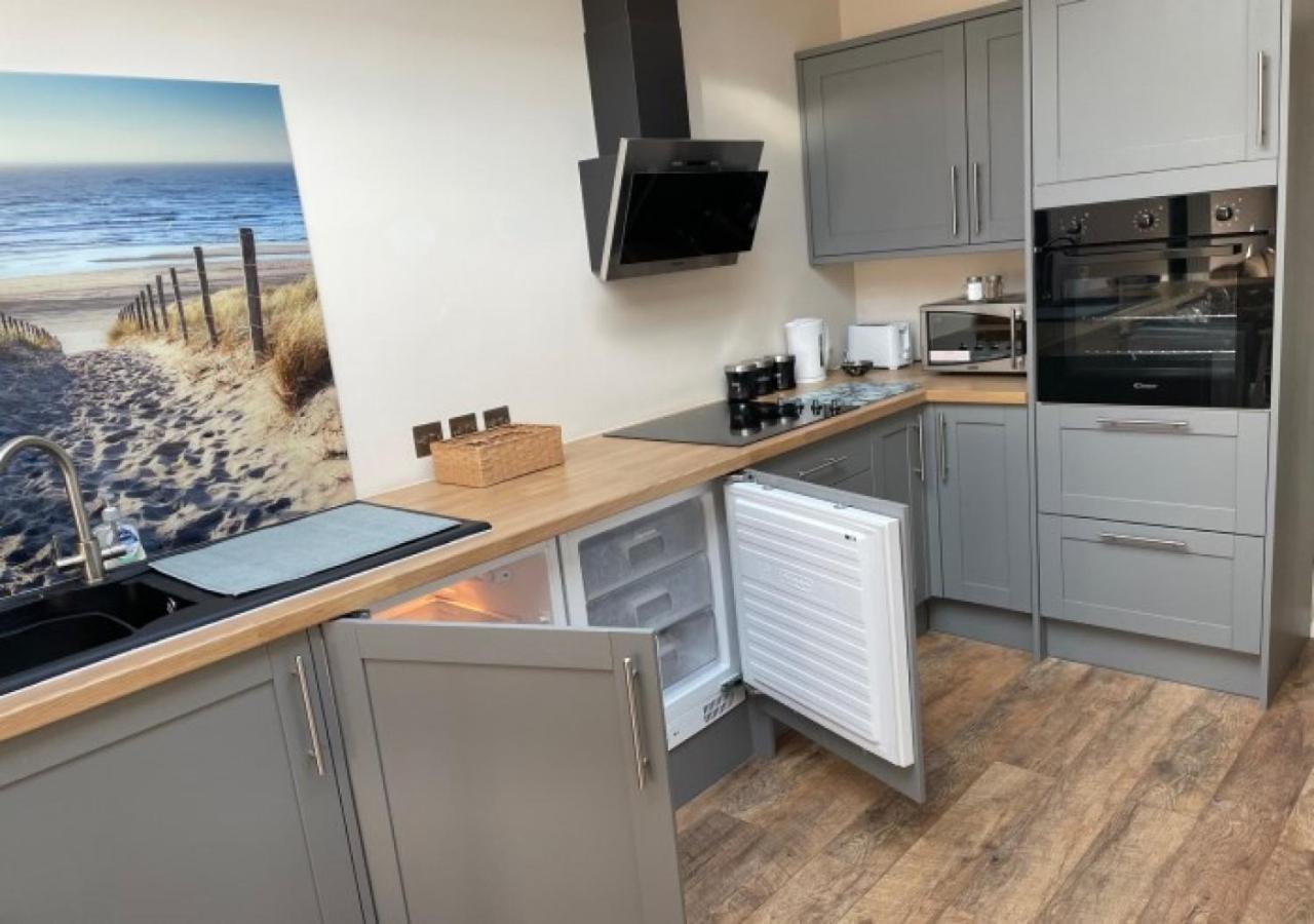 The Annexe - Pagham Apartment Екстериор снимка