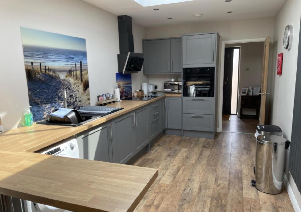 The Annexe - Pagham Apartment Екстериор снимка