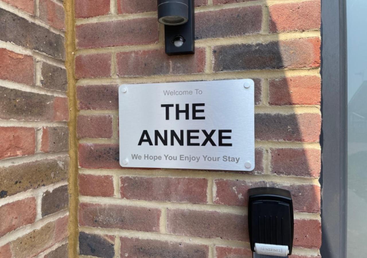 The Annexe - Pagham Apartment Екстериор снимка